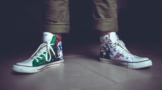 Sport shoes (textile)